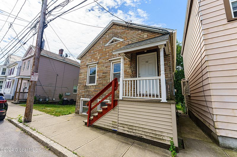2nd image of 110 2nd Avenue