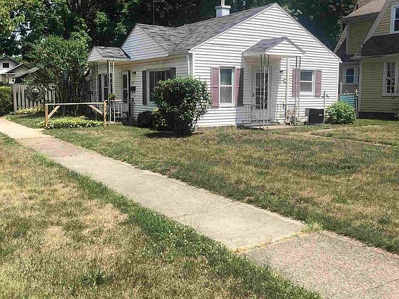 4th image of 224 Arcade Ave