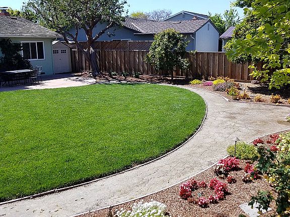 2nd image of 2819 Ponderosa Way