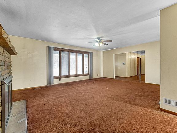4th image of 118 Park Manor Dr