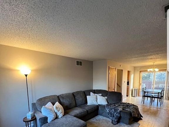 4th image of 911 Sundown Dr #911