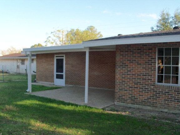 4th image of 225 Oakshire Dr