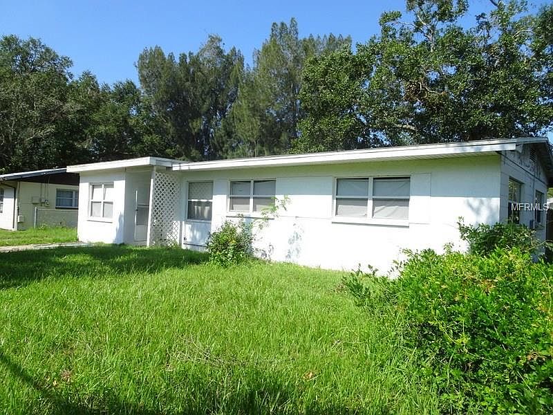 2nd image of 503 Papaya Dr