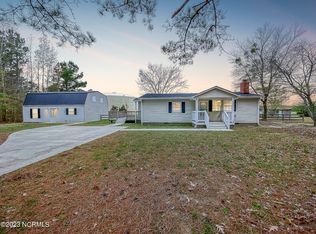 120 Anglers Cove Rd, Hertford, NC 27944