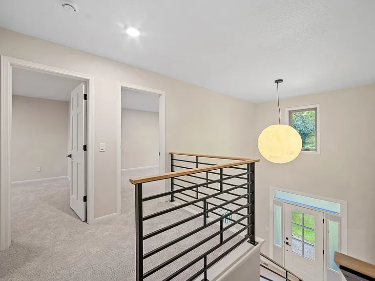 17711 Creek Ridge Pass — Photo 33