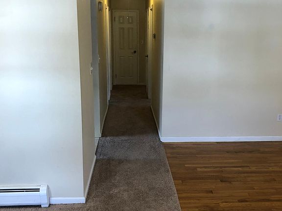 4th image of 26 Pine St Floor 2