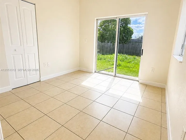26524 SW 138th Ave #26524 — Photo 11
