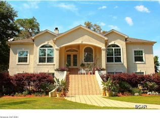 7616 Glen Cove Ln, Southport, FL 32409