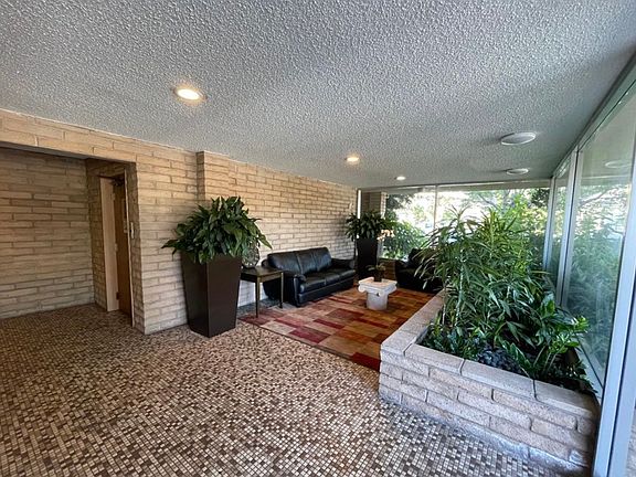 2nd image of 1400 Hopkins Ave #101