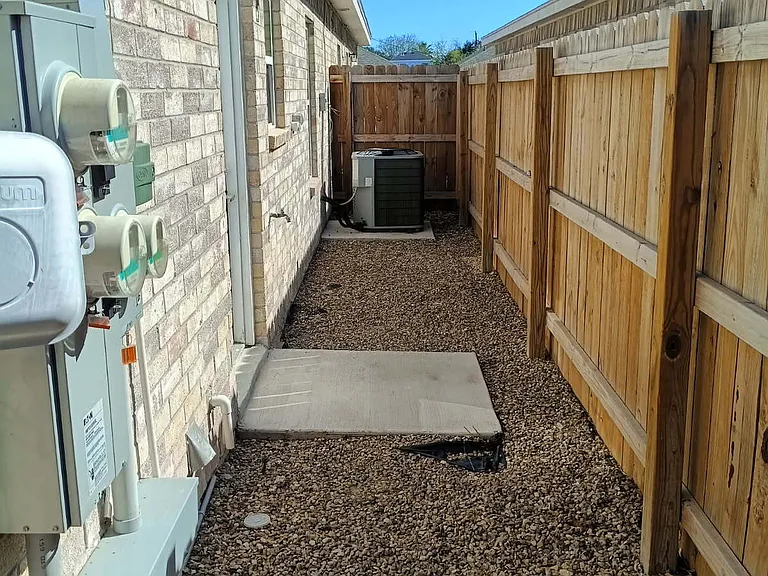 4903 N Hiawatha Dr — Photo 6