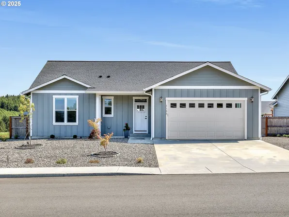 1155 Bugle Ave, Warrenton, OR 97146