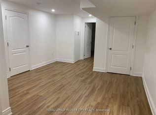 7227 Para Pl, Mississauga, ON L5W 1K4