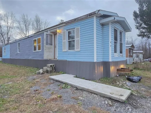 15 Abrio Dr, Moravia, NY 13118