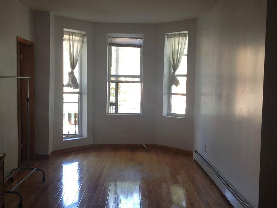 1st image of 8804 19th Ave