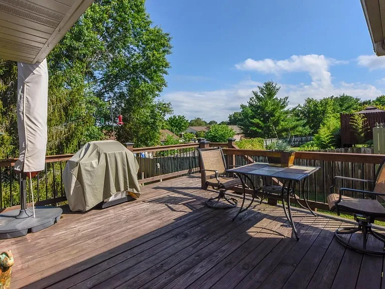 1313 Carowinds Cir — Photo 17