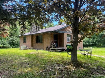 3247 S Creek Rd, Hamburg, NY, 14075