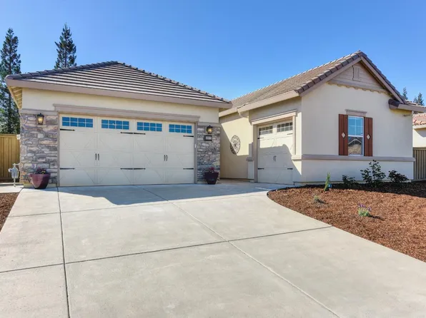 2077 Hidden Falls Dr, Folsom, CA 95630