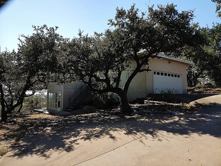 525 Northwood Hills Dr — Photo 35
