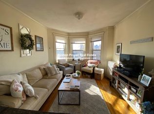 100 Queensberry St APT 16S, Boston, MA 02215
