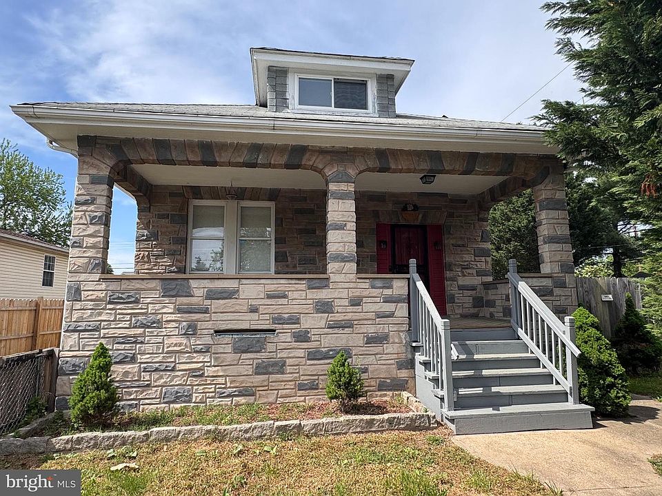 1st image of 222 Townsend Ave