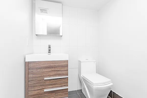 Rented by NY Living Solutions | media 21