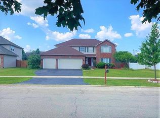 329 Plainview Dr, Bolingbrook, IL 60440