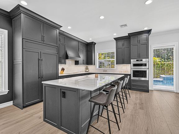 2nd image of 2021 SW 14th Terrace