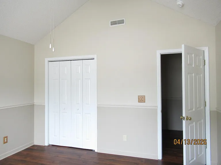 3590 Oleander Dr — Photo 10