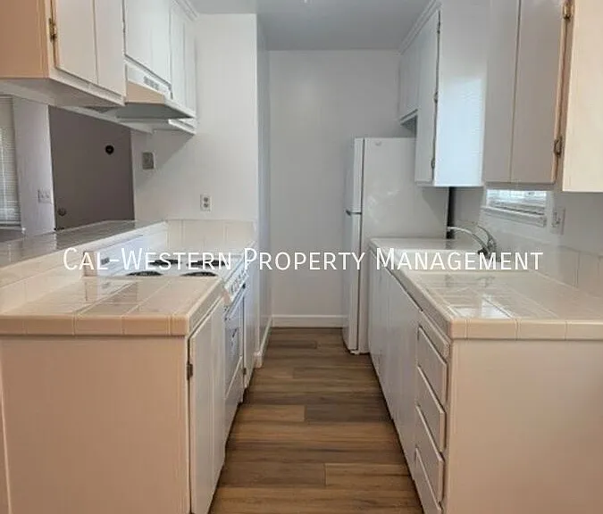 5707 Calmor Ave #4 — Photo 2