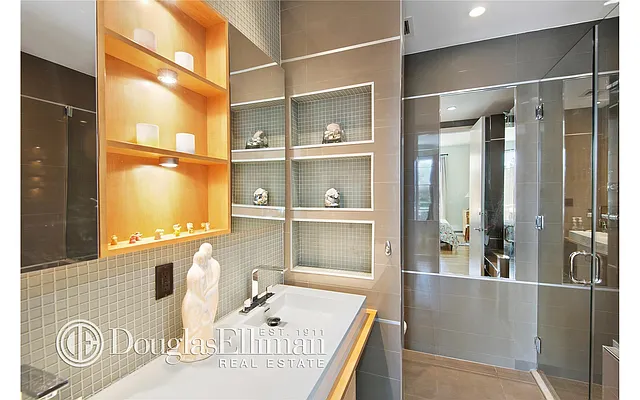 Sold by Douglas Elliman | media 6