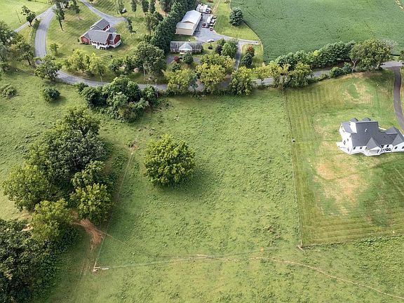 2nd image of LOT 7 Carters Ln