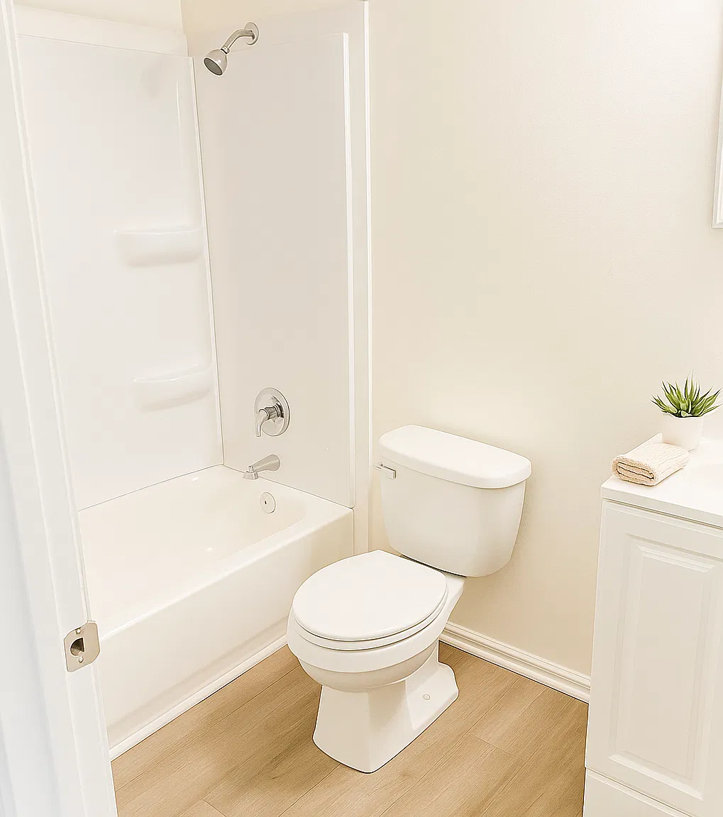 1320 Academy Avenue - C — Photo 2