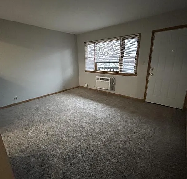 1403 Tennessee St #9 — Photo 3