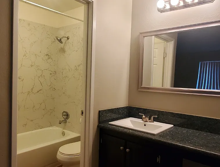 Orangevale Plaza Townhomes — Photo 23