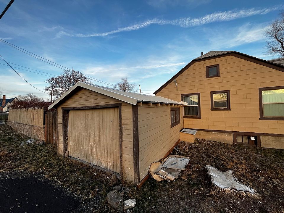 682 W A St, Burns, OR 97720 Zillow
