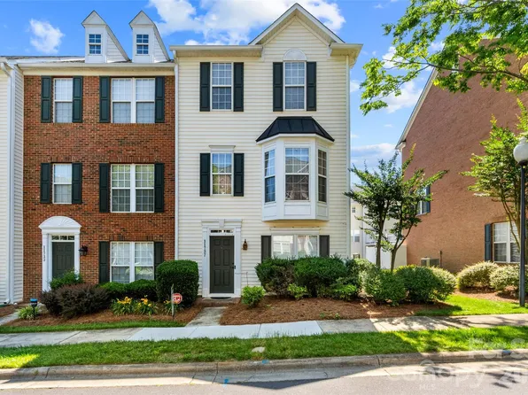 11737 Fiddlers Roof Ln, Charlotte, NC 28277