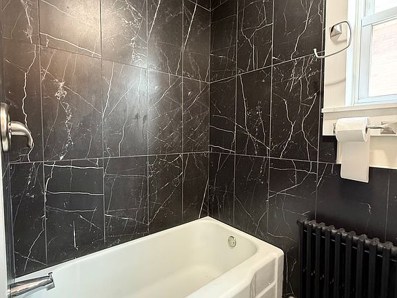 4th image of 26 Ormond Pl Floor 1