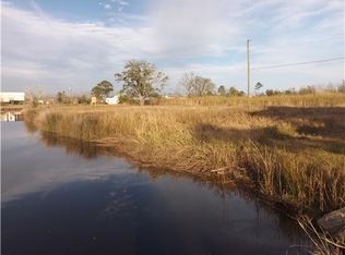 11089 Idaho St, Bay St Louis, MS 39520