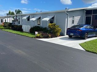 6055 Seashore Dr, Lantana, FL 33462