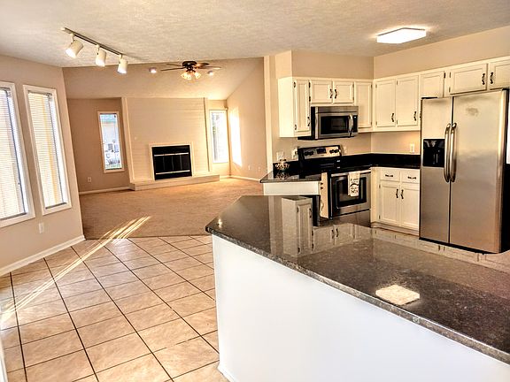 Kitchen to living room