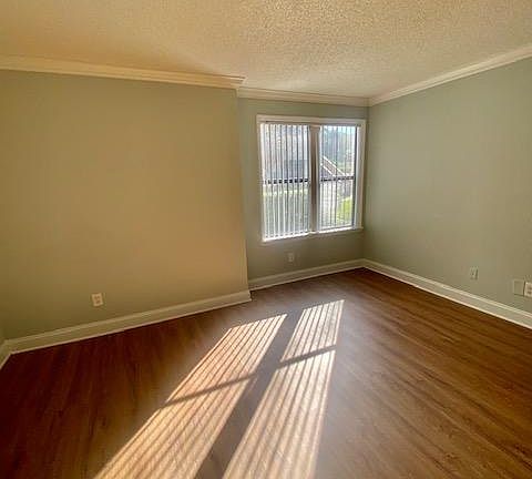2nd image of 3014 Antique Oaks Cir APT 117