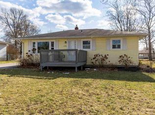 5220 Sunnybrook Dr, Fort Wayne, IN 46835