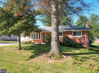 2340 Redwood Rd, York, PA 17408