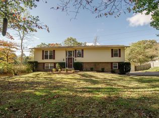 12 Windhaven Ln, Oak Ridge, TN 37830