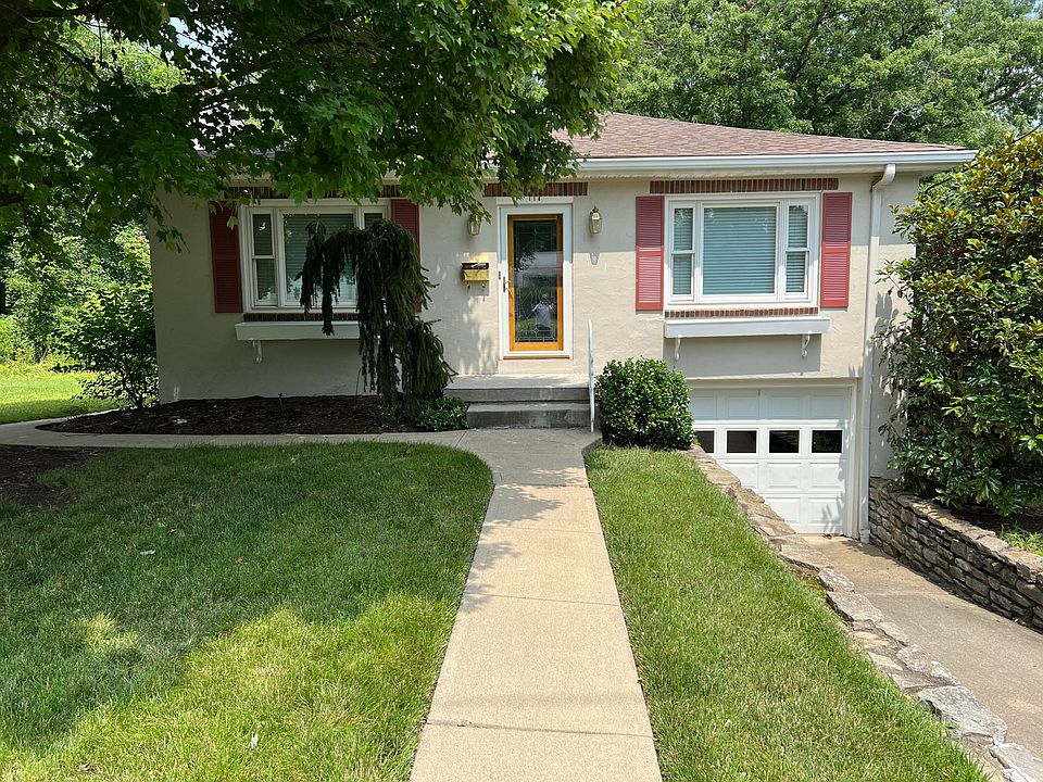 1st image of 114 Sanders Dr