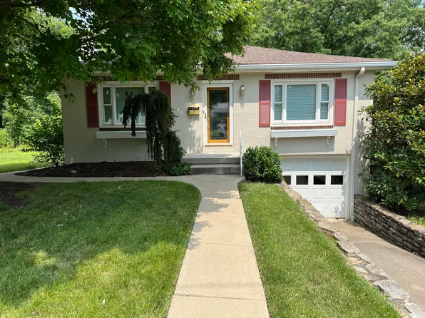 114 Sanders Dr, Florence, KY 41042