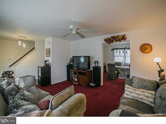 5th image of 30 Mary Dr