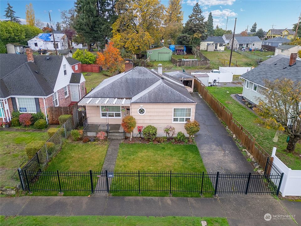 1st image of 3516 S Ainsworth Avenue
