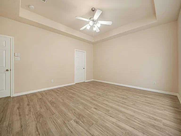 18106 Linden Forest Ln — Photo 18
