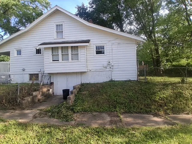 7000 Indiana Ave — Photo 2